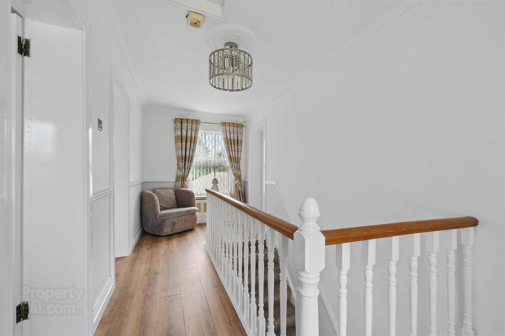 52 Markethill Road 12 of 33