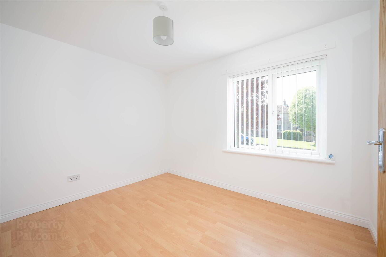 152b Lower Braniel Road 13 of 18