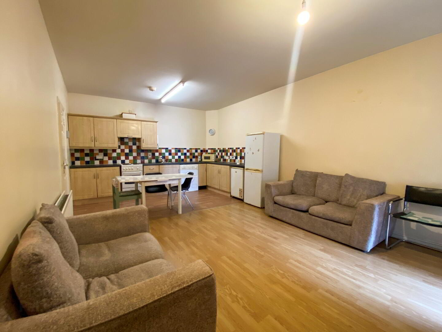 27a Charlemont Street 1 of 4