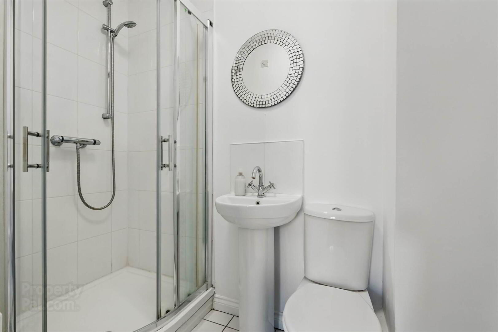 404 Saint Anne's Square, Albert Court, 7 Edward Street 9 of 15