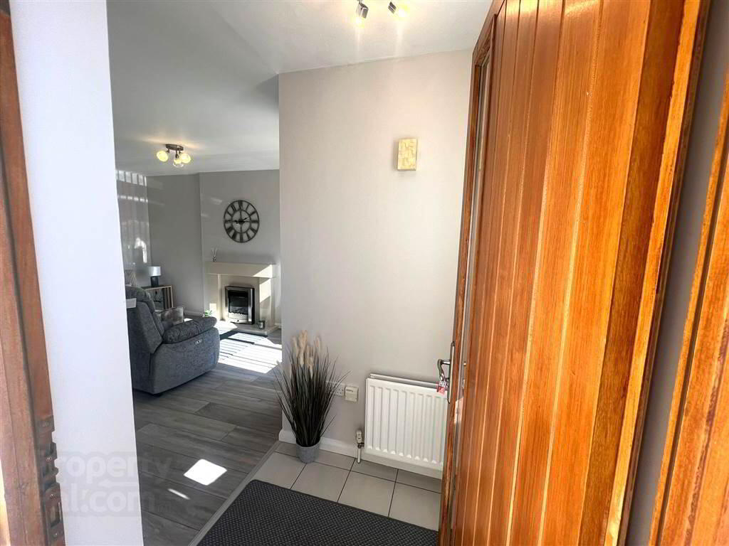 36 Tullymore Garden 5 of 20