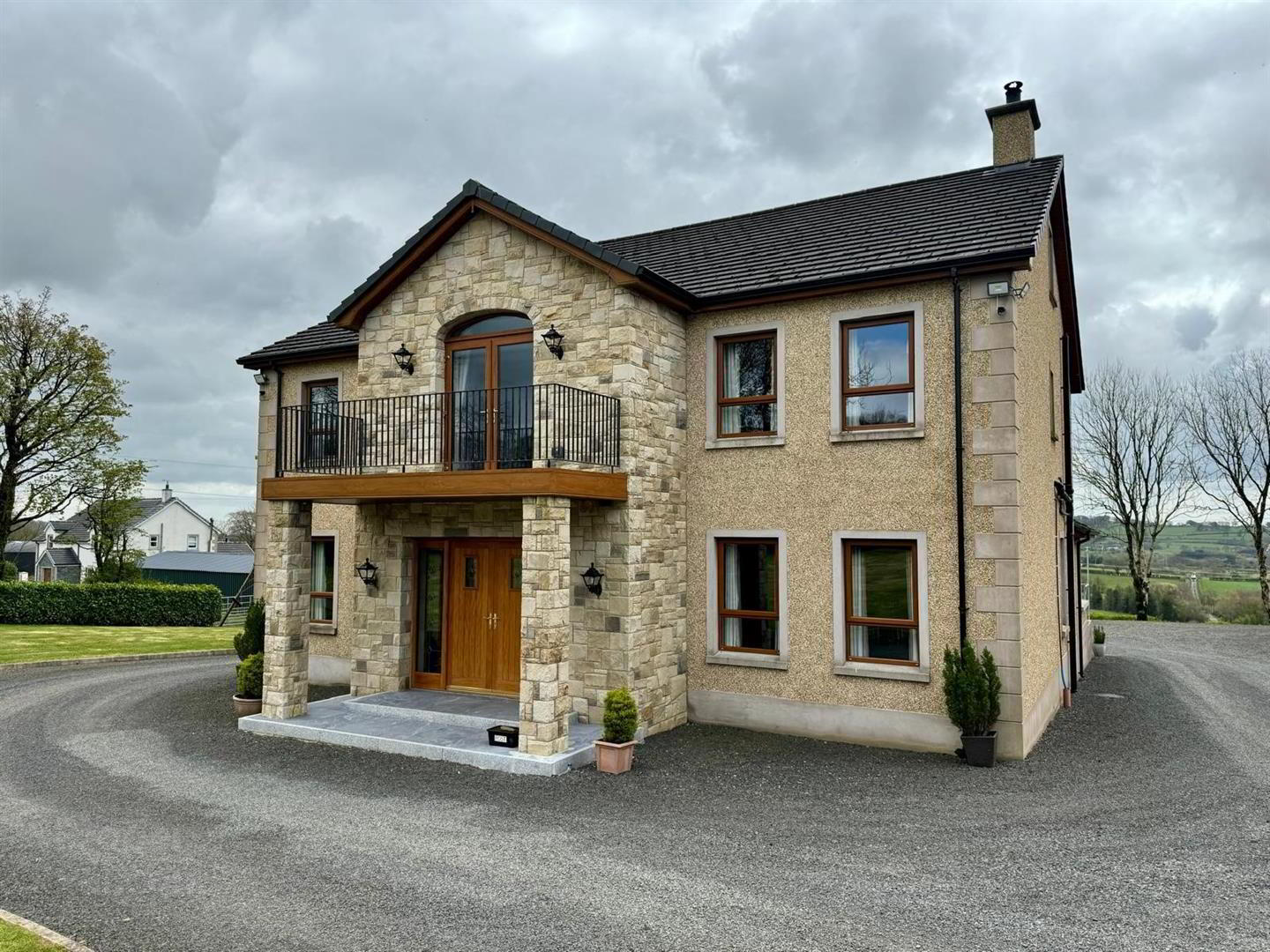 60b Tildarg Road 1 of 67