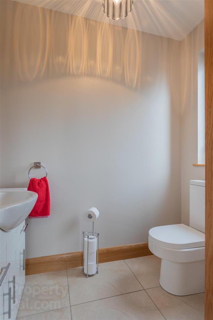 60b Tildarg Road 14 of 67