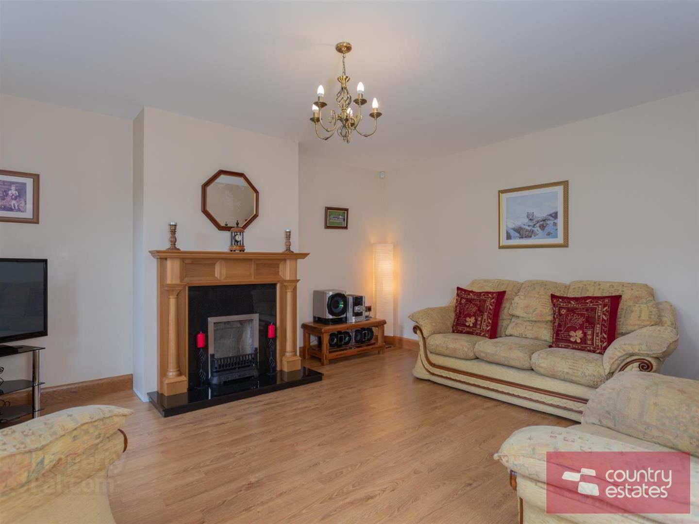 60b Tildarg Road 15 of 67