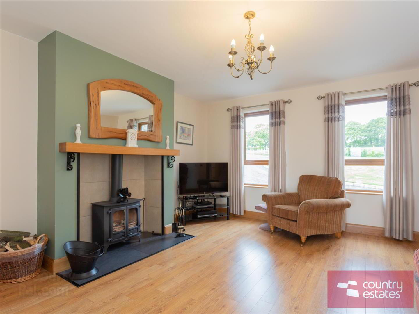 60b Tildarg Road 18 of 67