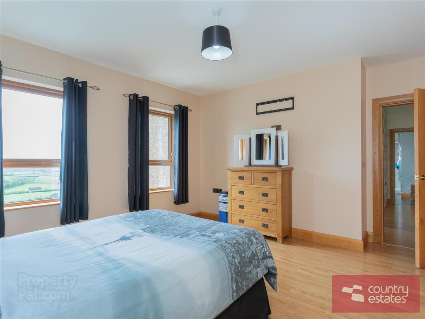 60b Tildarg Road 37 of 67