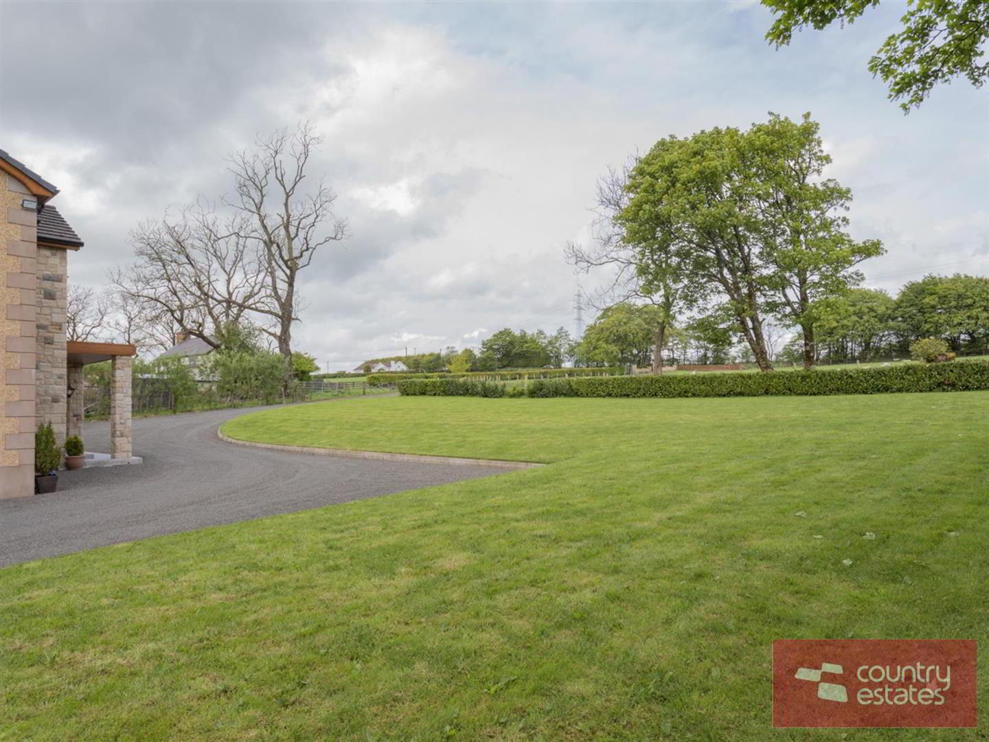 60b Tildarg Road 52 of 67
