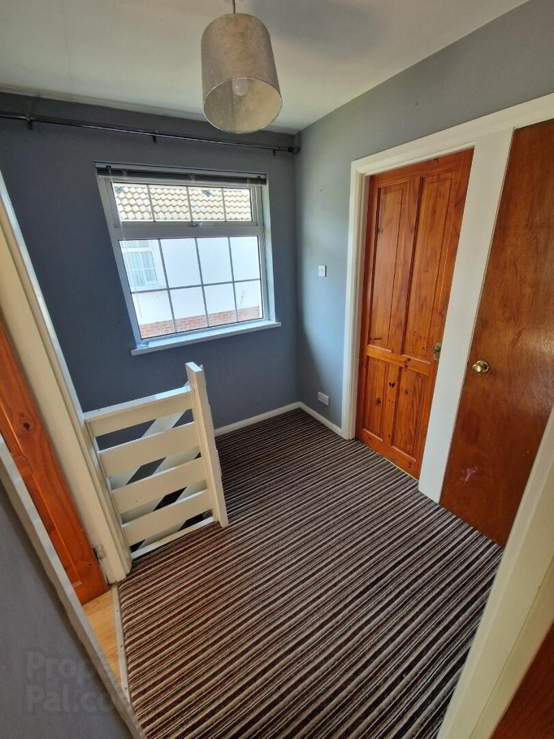 36 Oakglen 10 of 20
