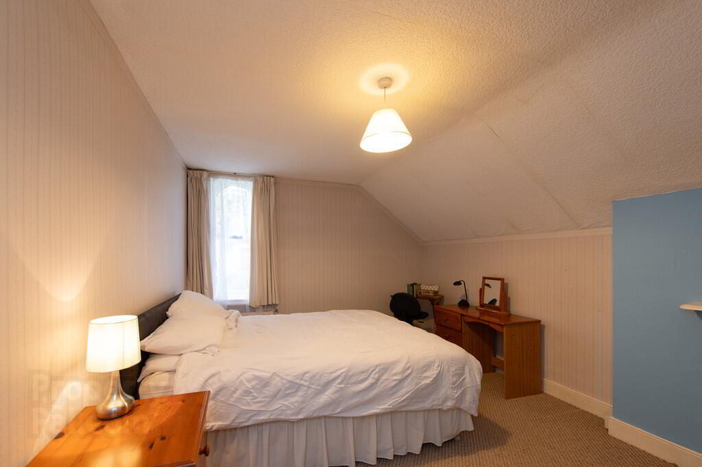 16 Downview Avenue 26 of 31