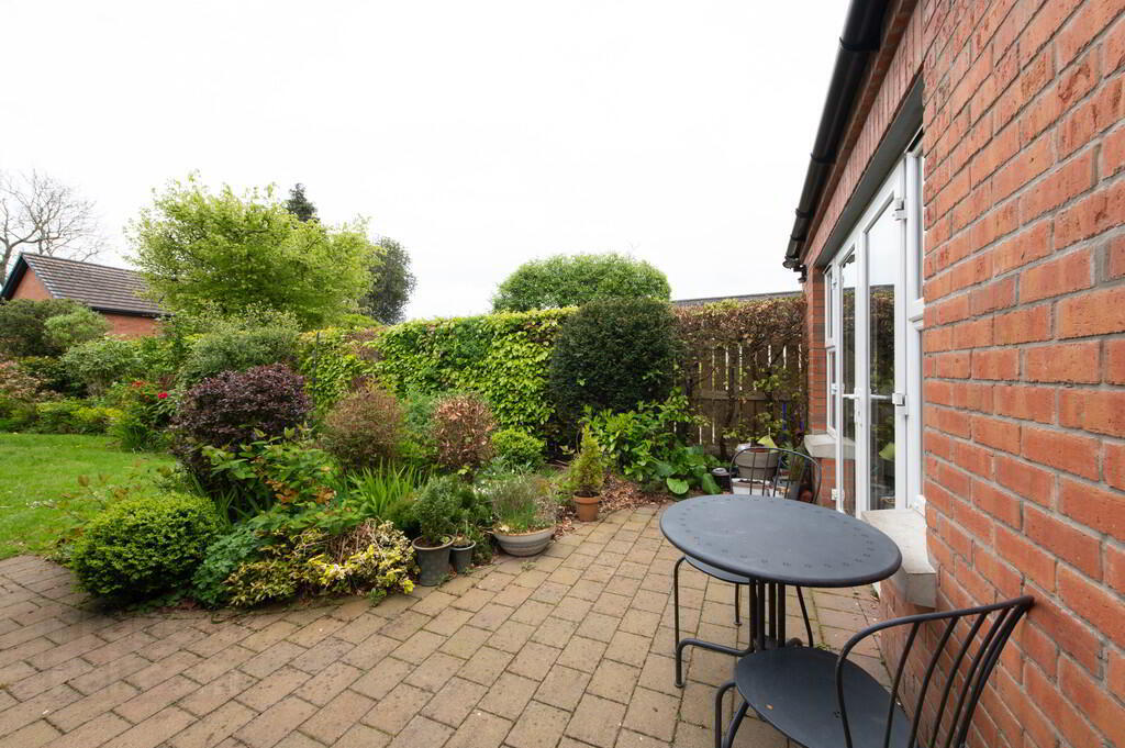 16 Downview Avenue 29 of 31