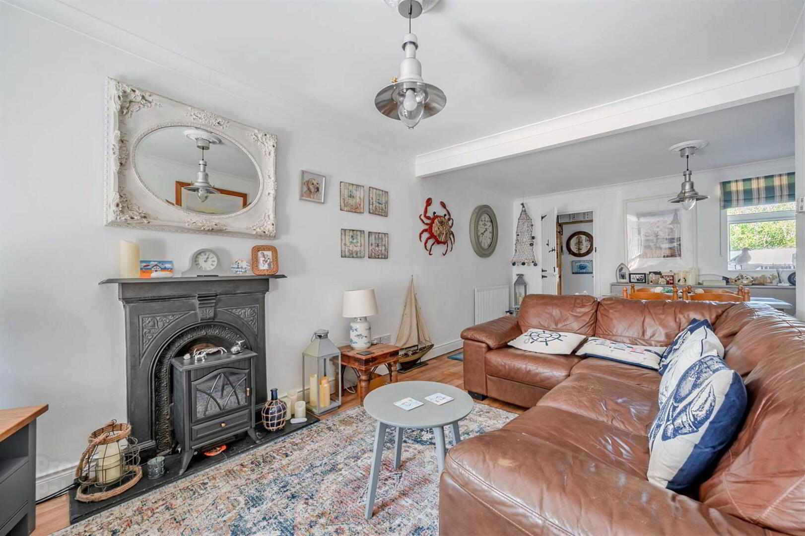 17 High Street 5 of 22