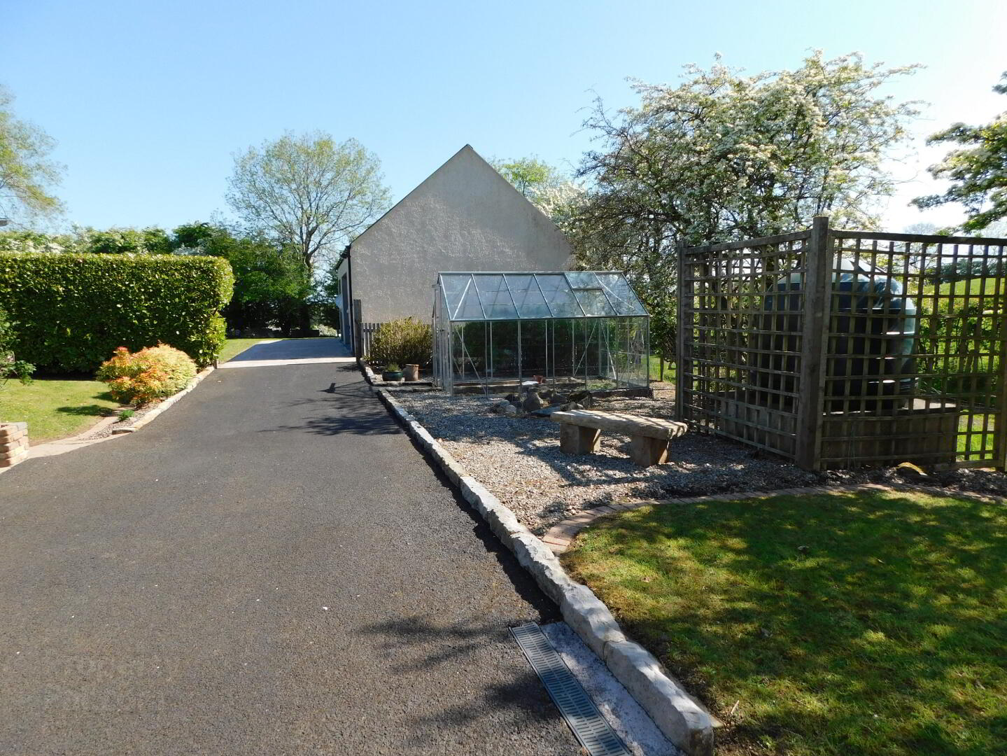 19 Mulmona Road 33 of 41