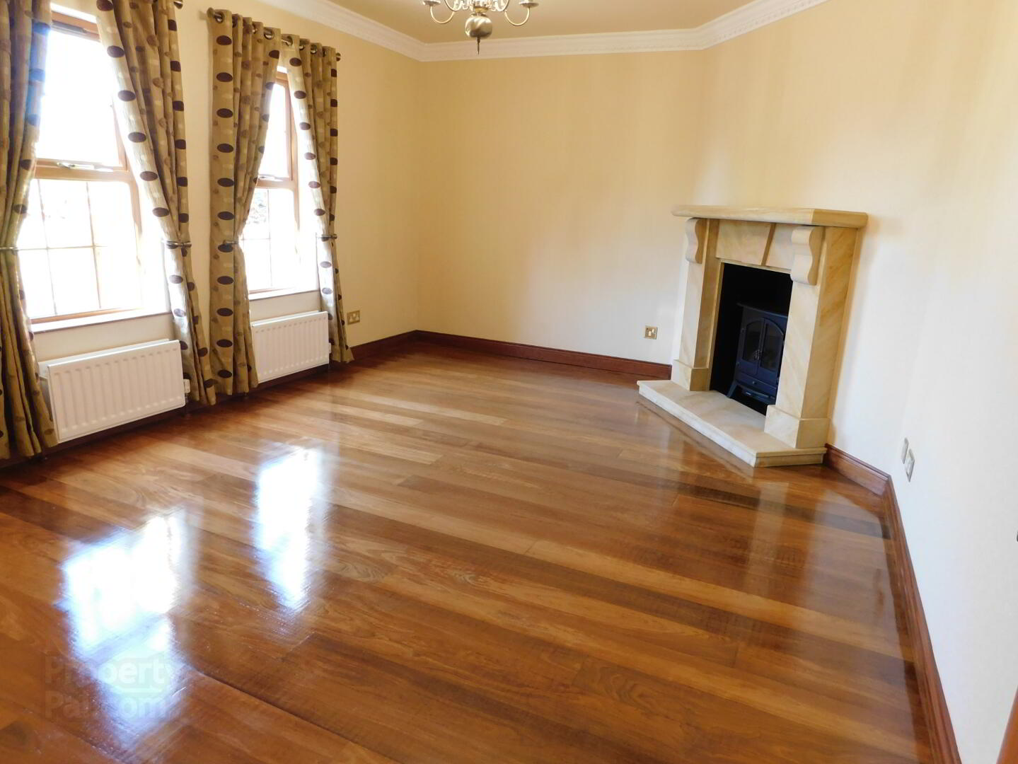 19 Mulmona Road 14 of 41