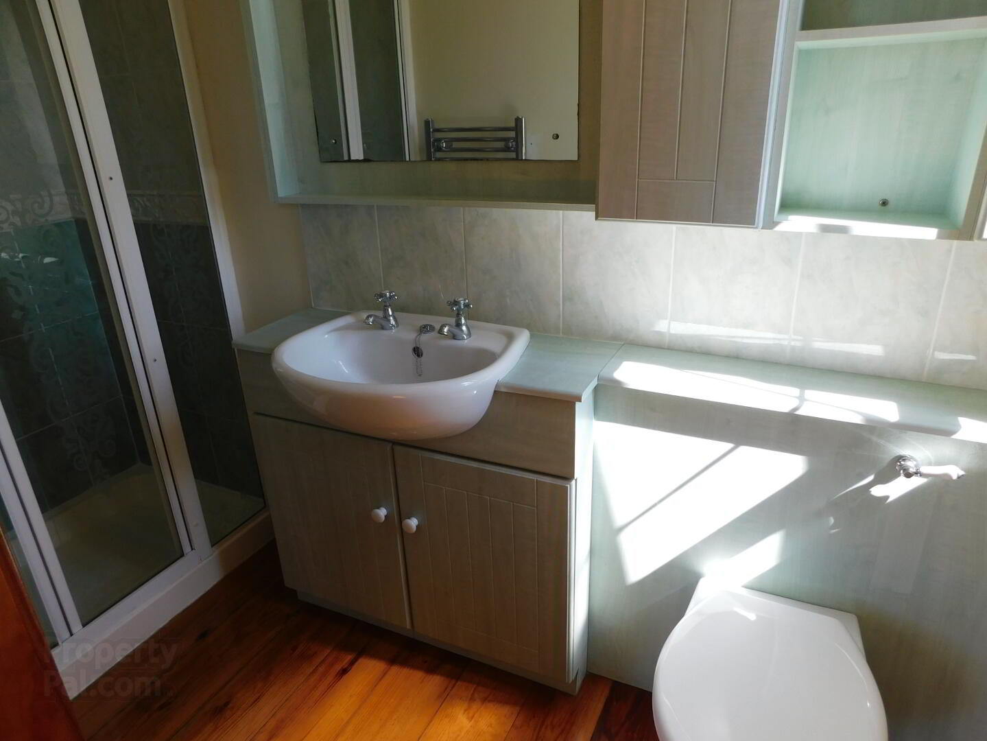 19 Mulmona Road 20 of 41