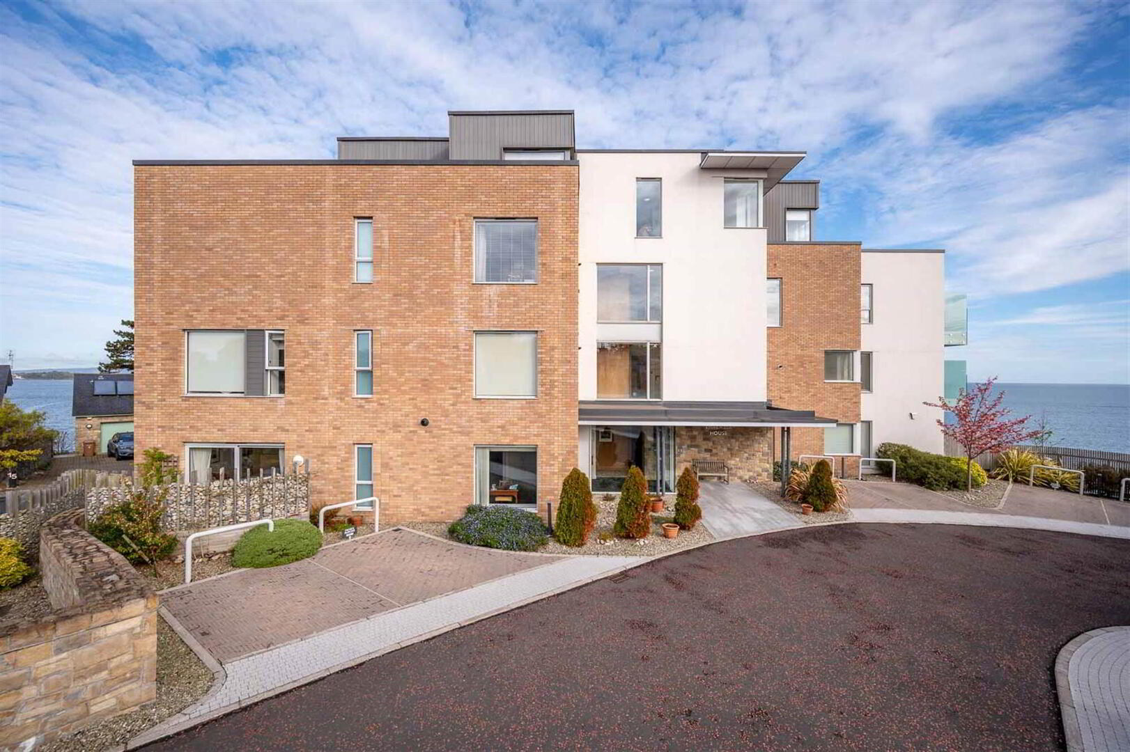 Apartment 1 Thalassa House 22 Downshire Lane 3 of 34