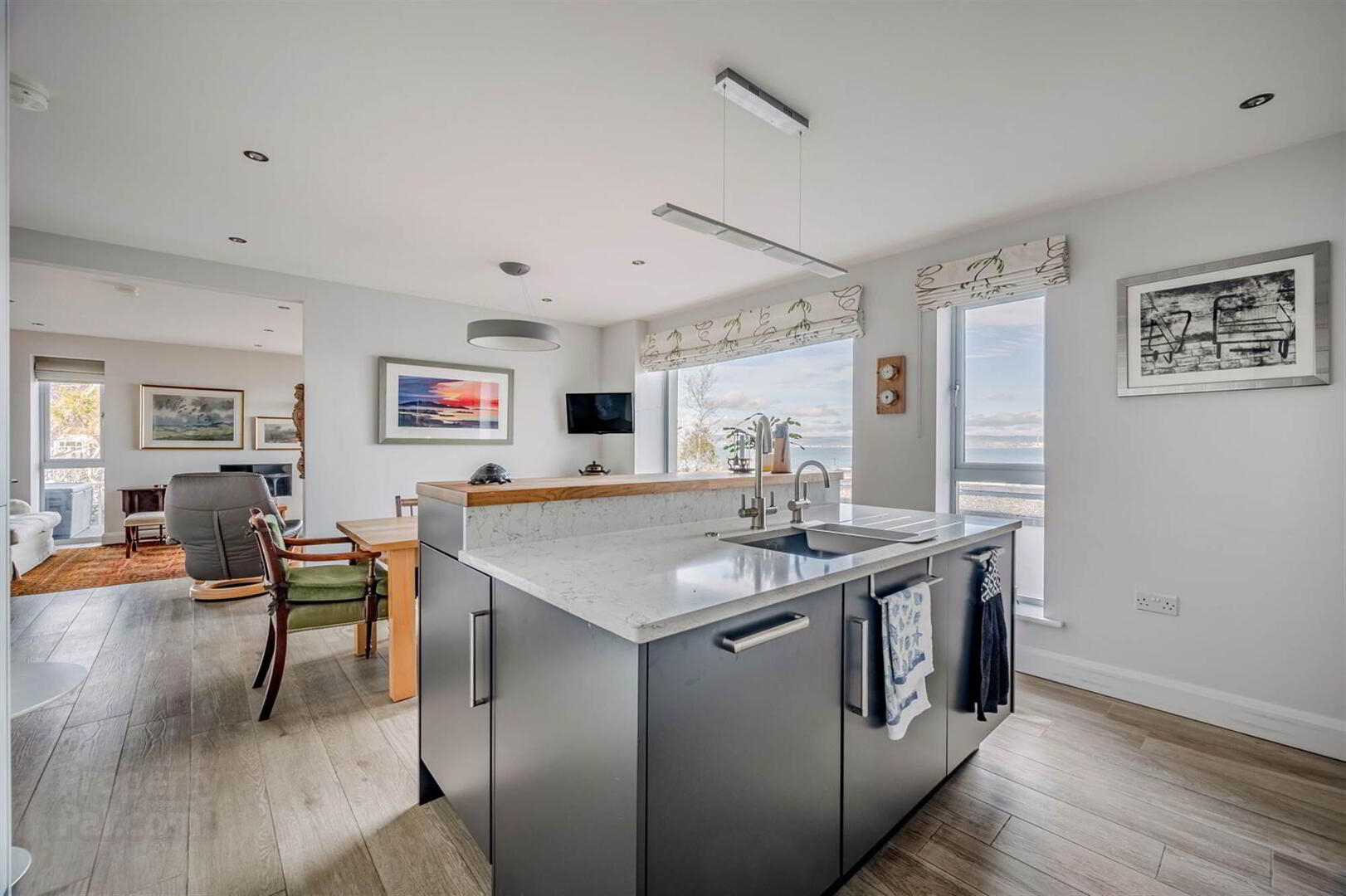 Apartment 1 Thalassa House 22 Downshire Lane 16 of 34