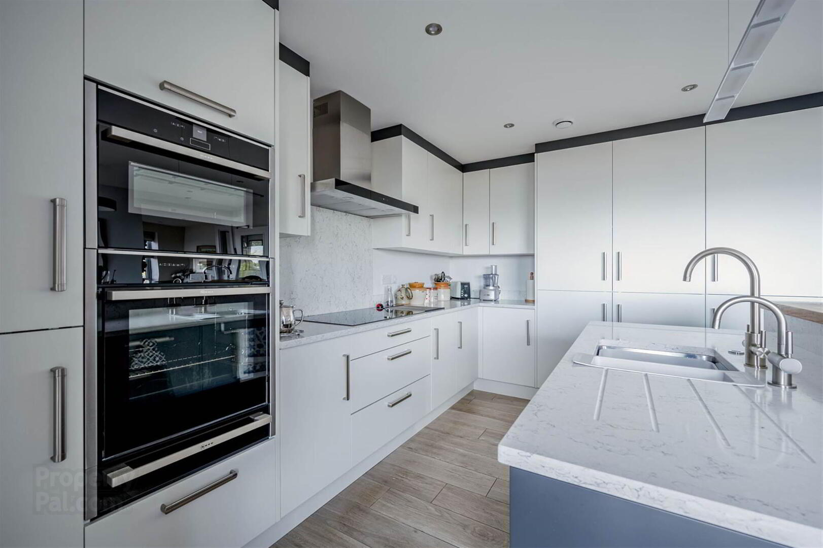 Apartment 1 Thalassa House 22 Downshire Lane 17 of 34