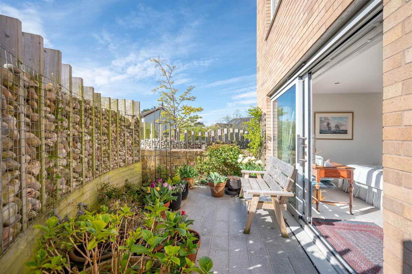 Apartment 1 Thalassa House 22 Downshire Lane 30 of 34