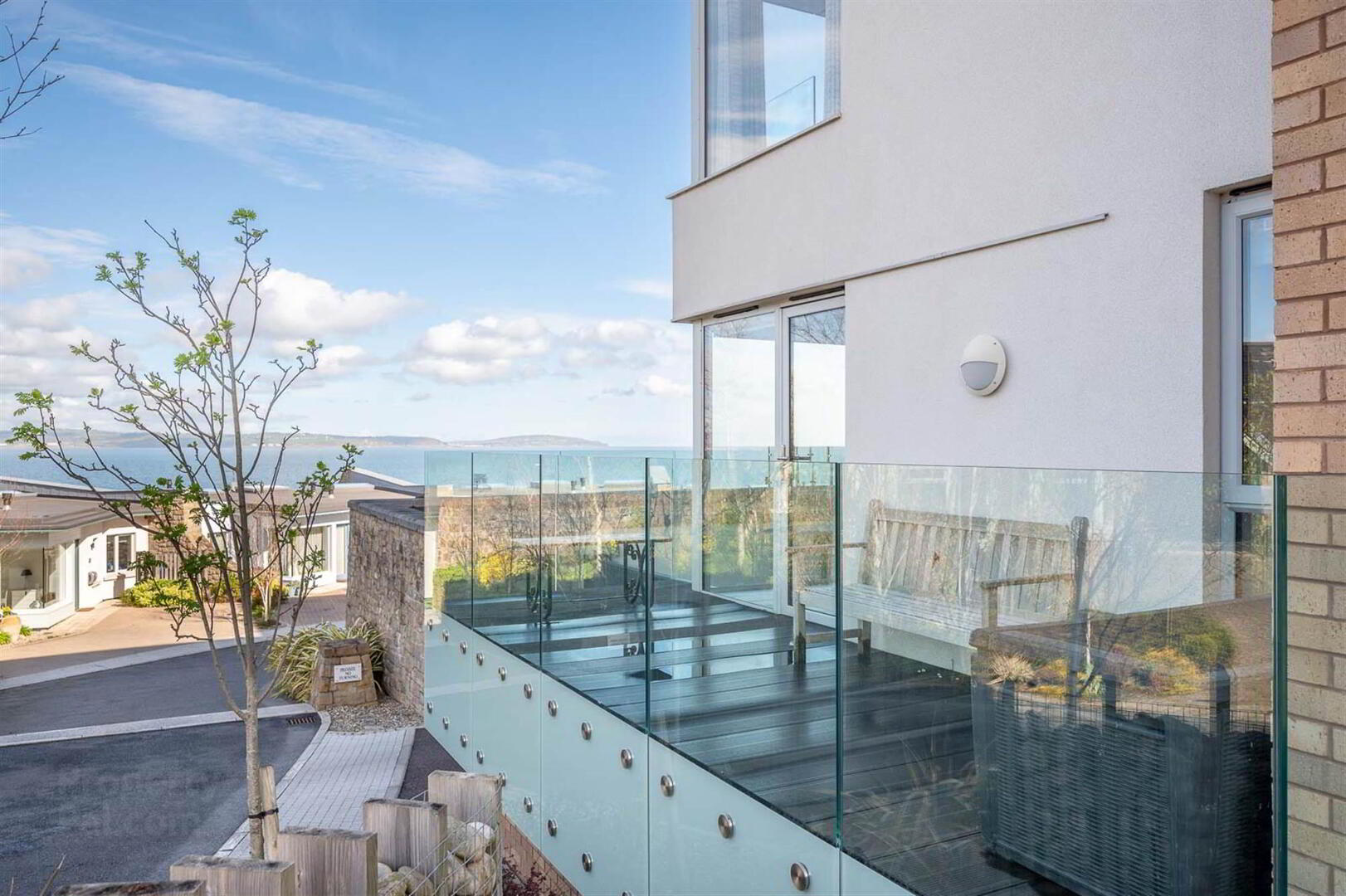 Apartment 1 Thalassa House 22 Downshire Lane 33 of 34