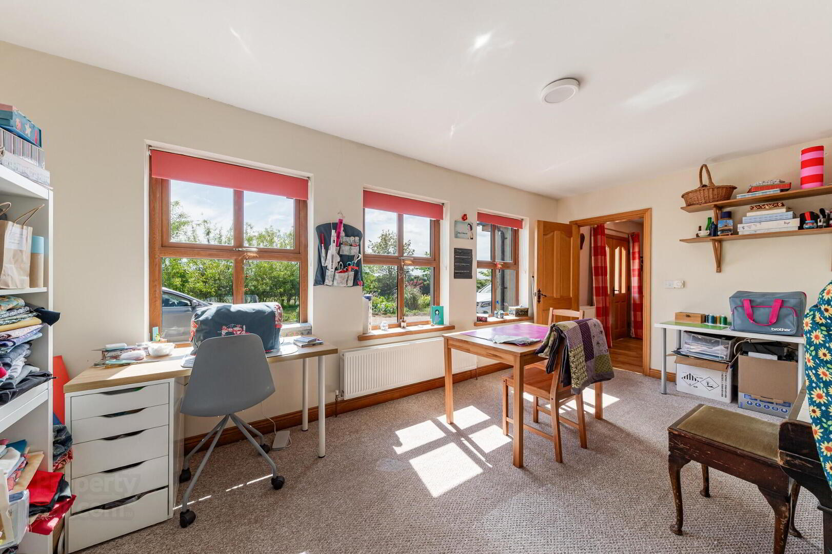 10 Upper Ballygelagh Road 8 of 36