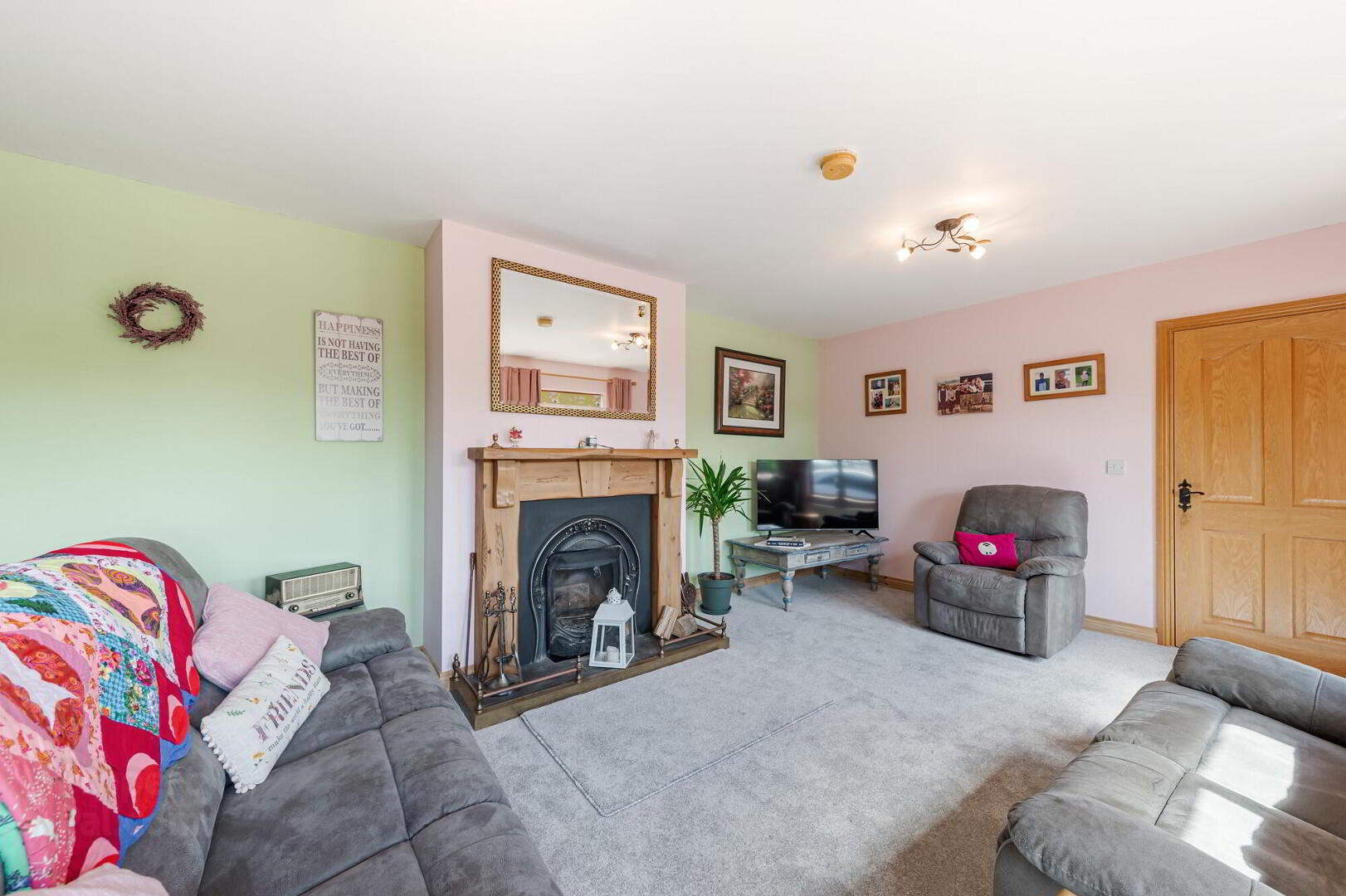 10 Upper Ballygelagh Road 6 of 36