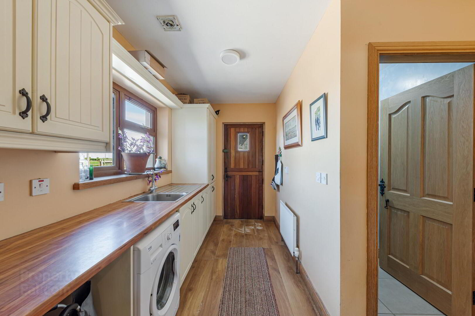 10 Upper Ballygelagh Road 16 of 36