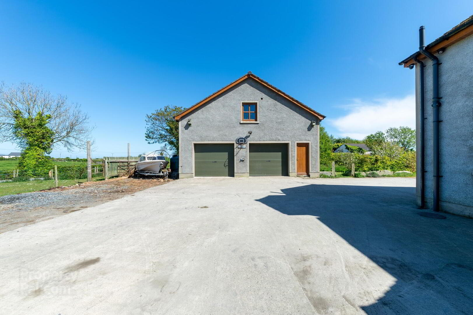 10 Upper Ballygelagh Road 32 of 36