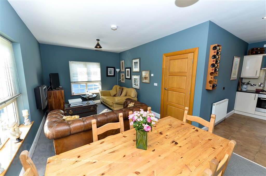14 Ardnavalley Avenue 6 of 20