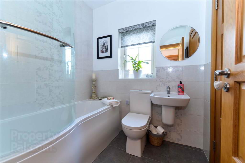 14 Ardnavalley Avenue 16 of 20