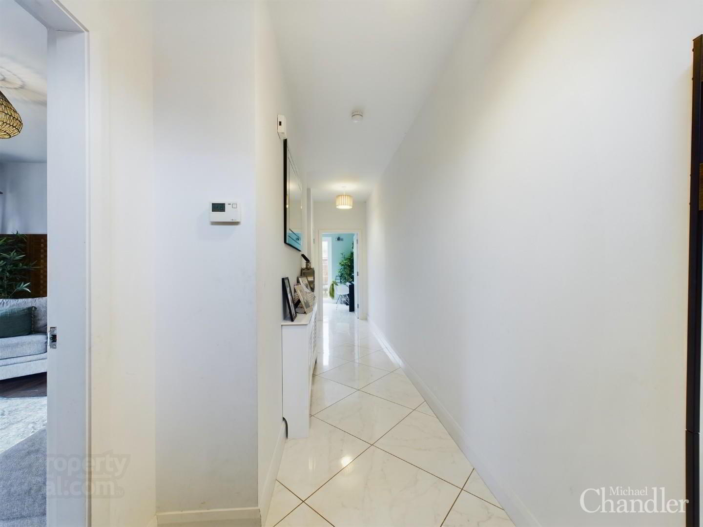property description image