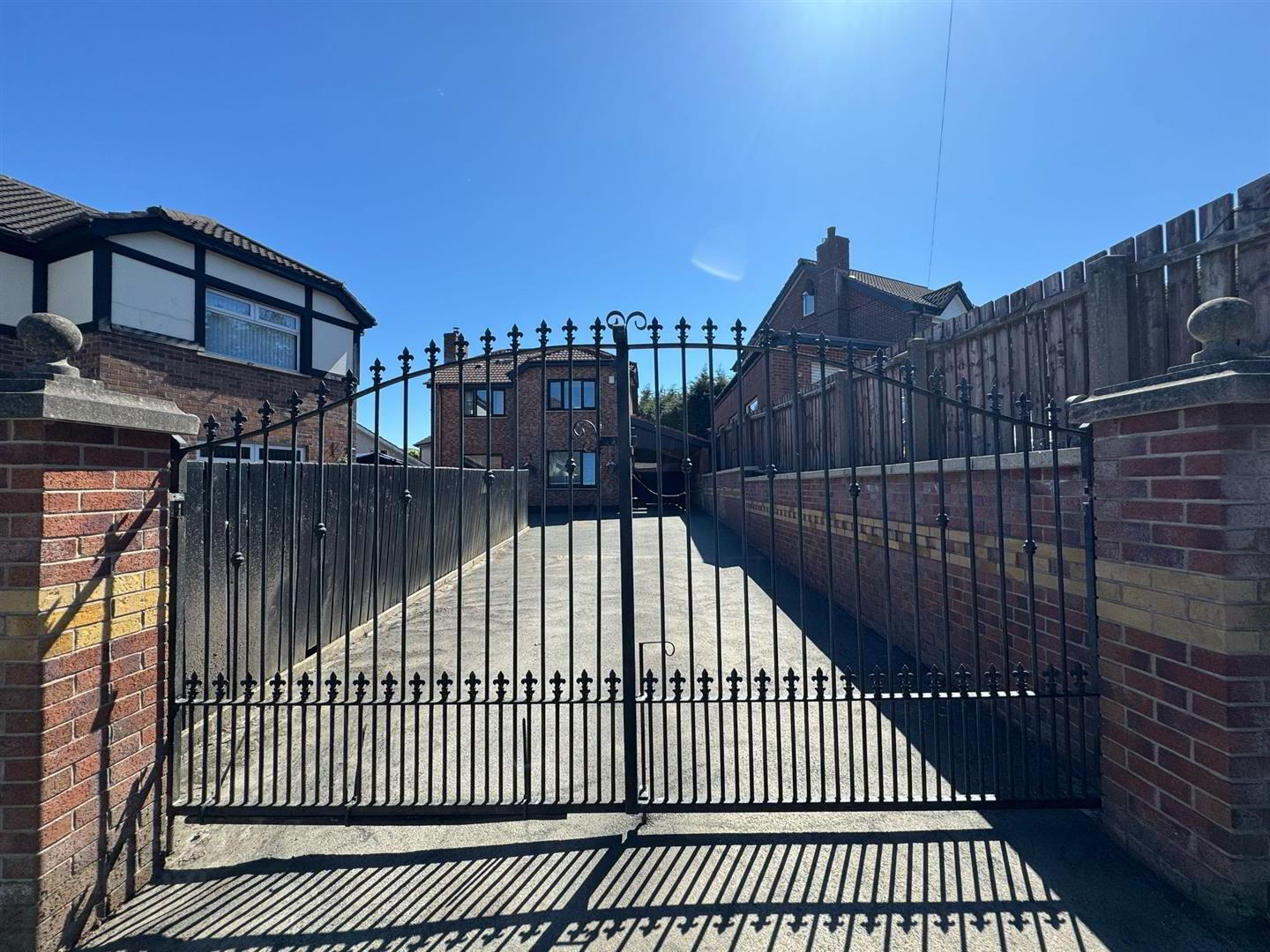 4 Sandyholme Way 25 of 25