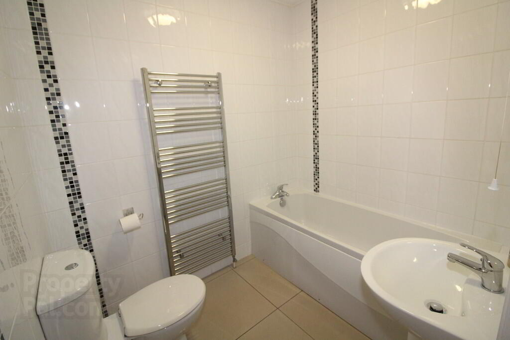 Apt 6, 699 Antrim Road 14 of 14