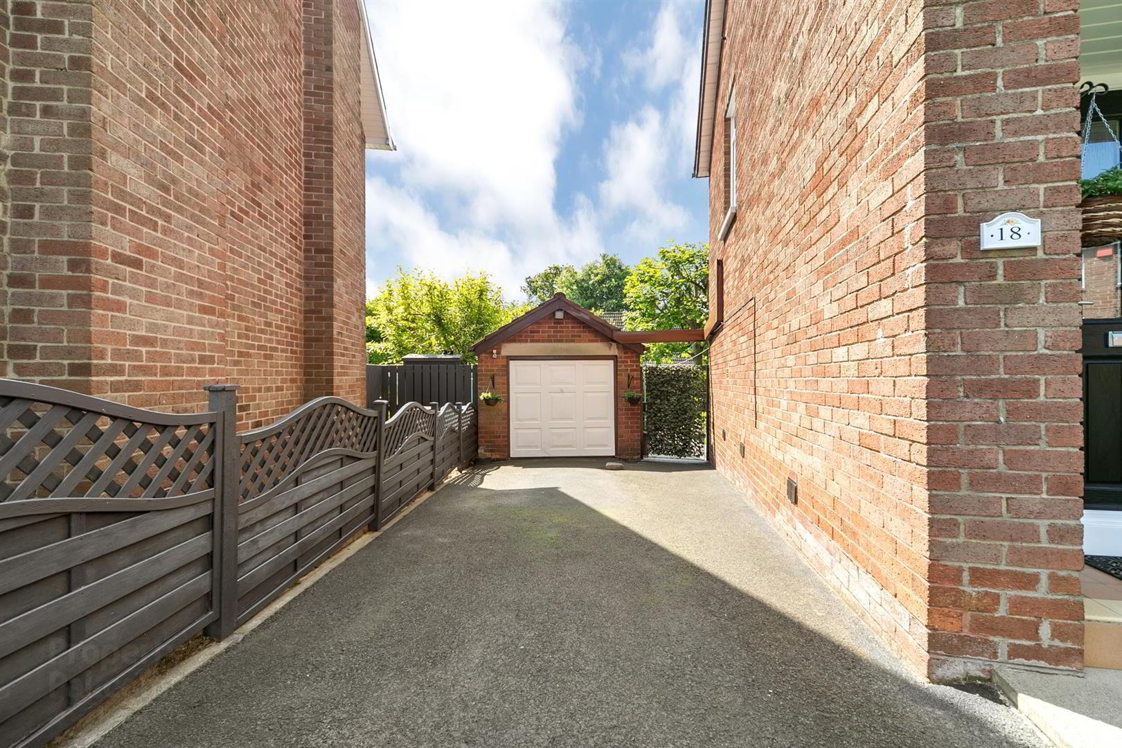 18 Ardvarna Crescent 25 of 26
