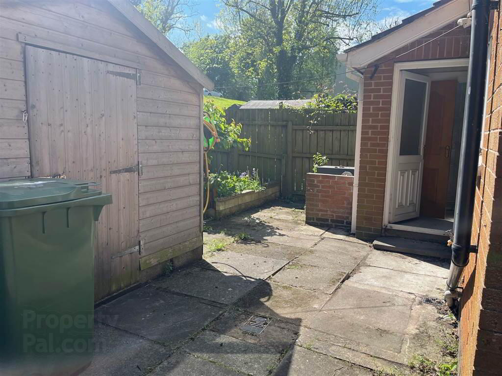 5 Causeway End Gardens 9 of 9