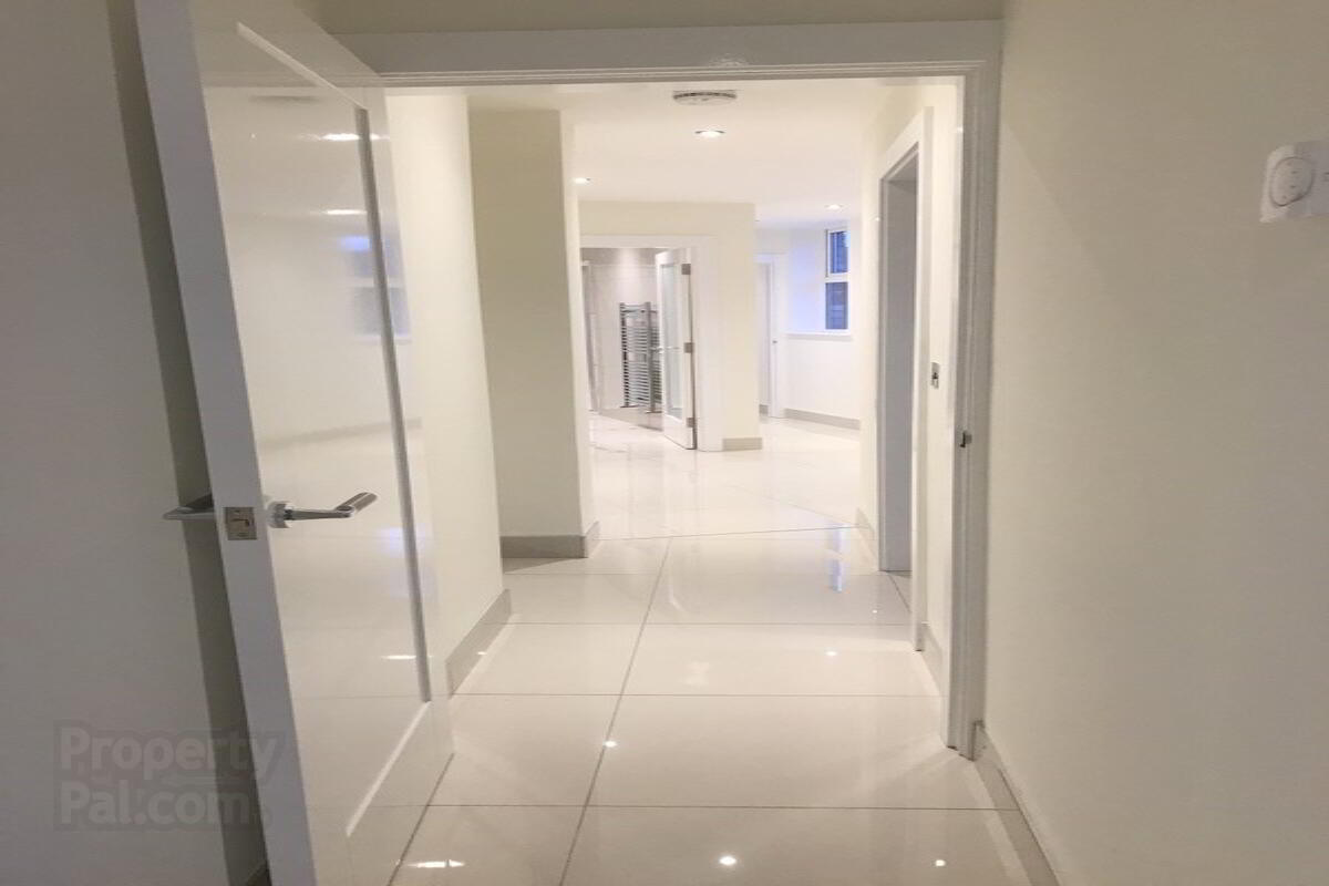Apartment 1 2a Marlborough Avenue 3 of 7