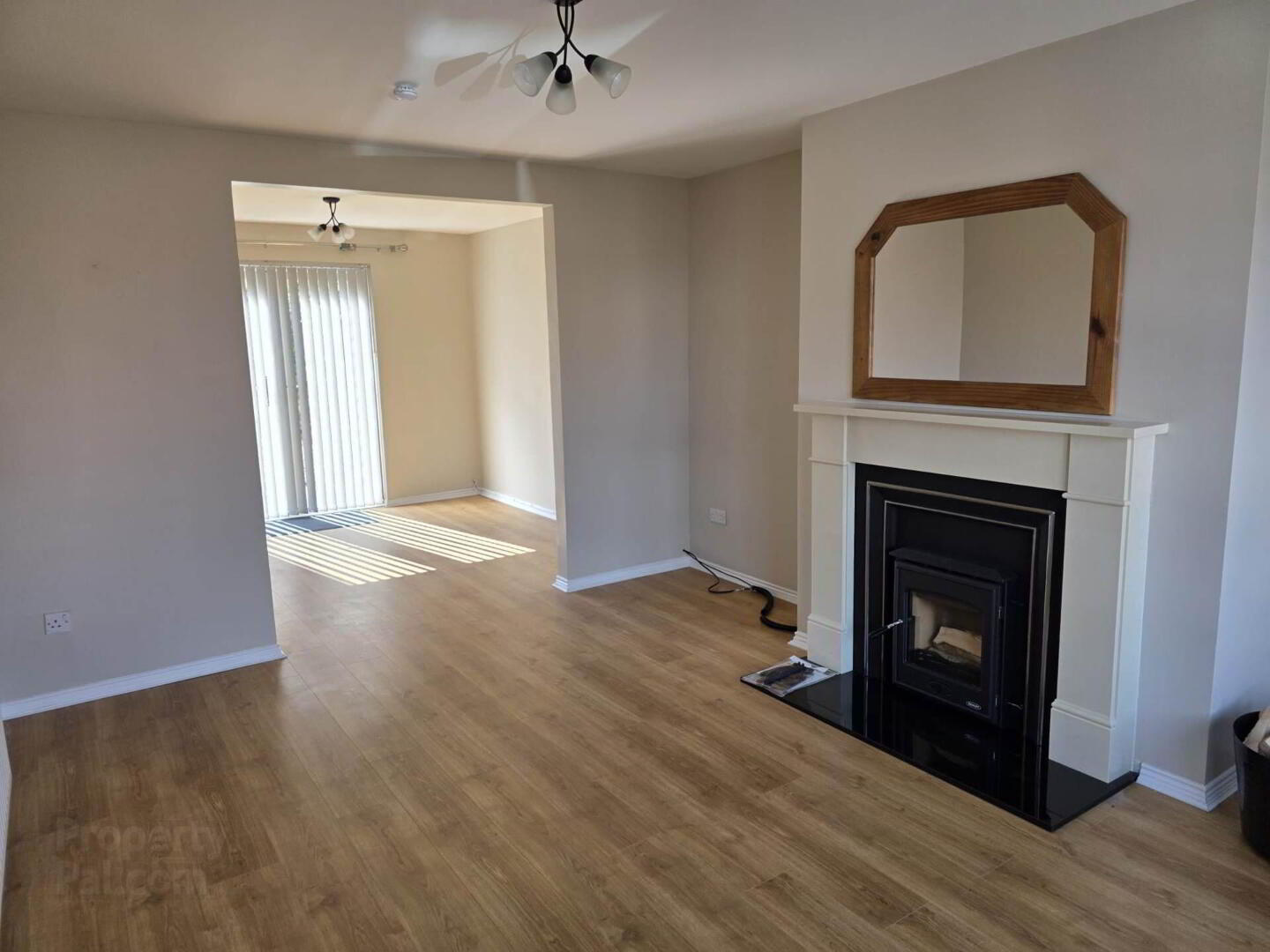 property description image