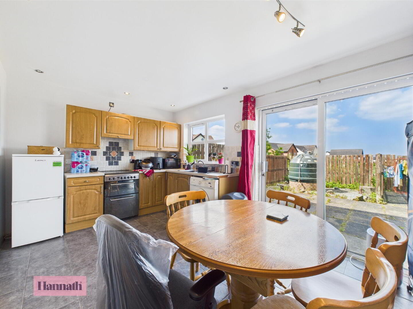 17 Twinem Court 9 of 24