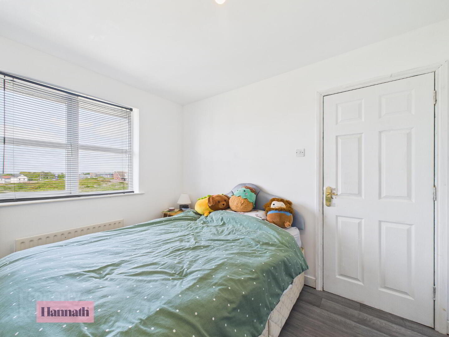 17 Twinem Court 17 of 24