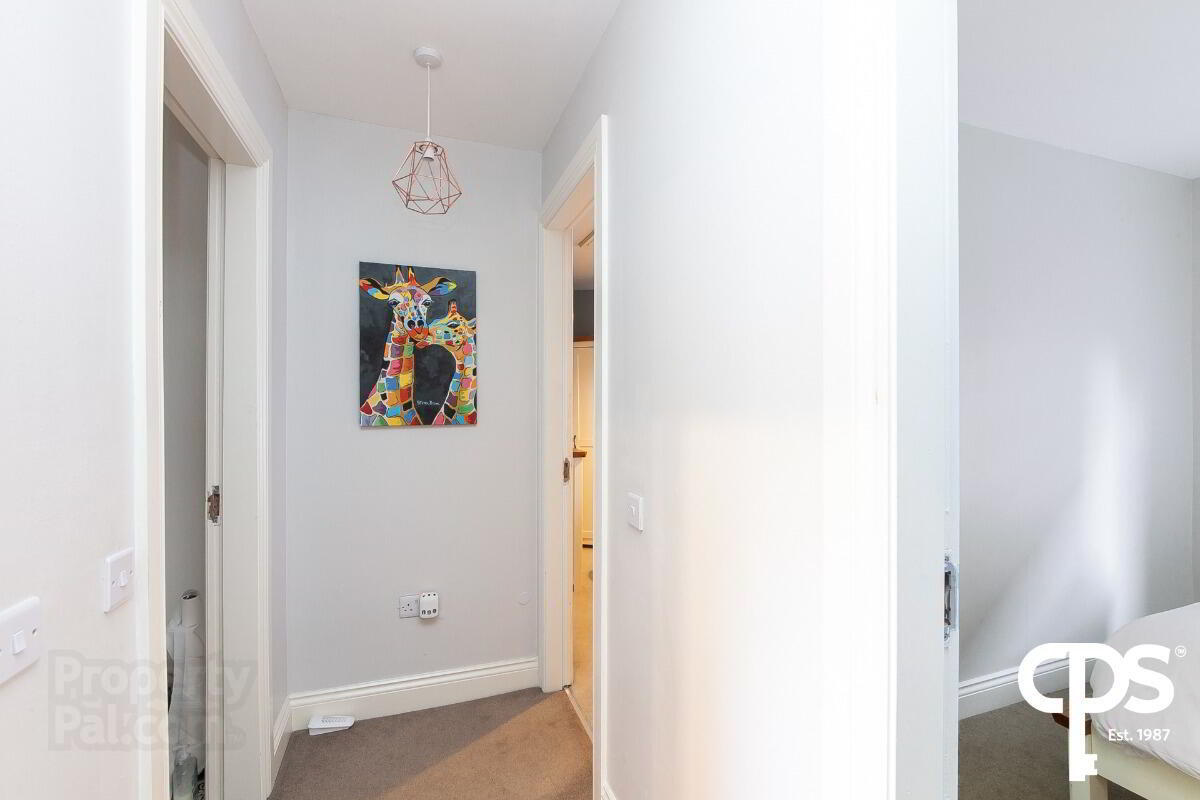 11 College Place North 13 of 20