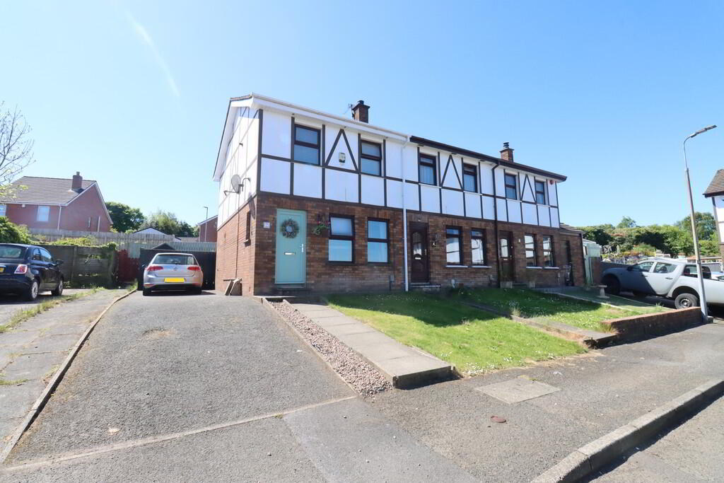 2 Rowan Court 1 of 16