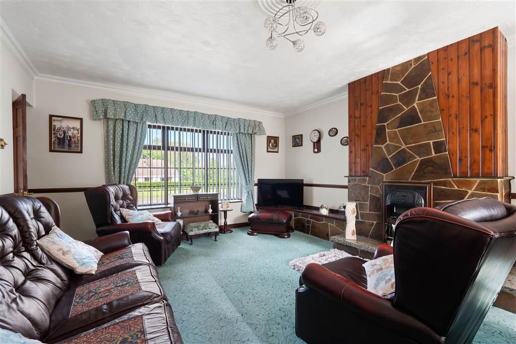 46 Knockan Road 5 of 34