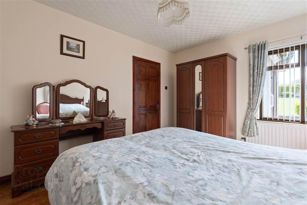 46 Knockan Road 15 of 34