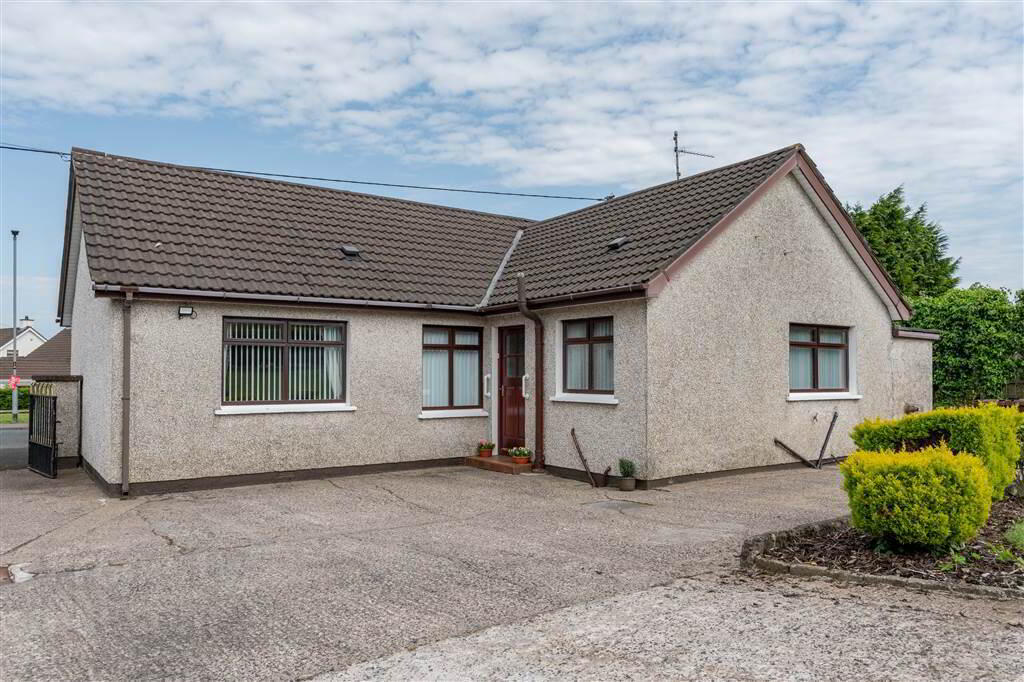 46 Knockan Road 27 of 34
