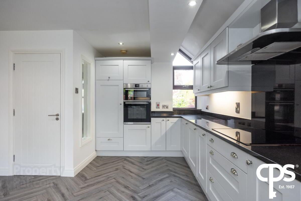 3 Knockbracken Manor 13 of 41