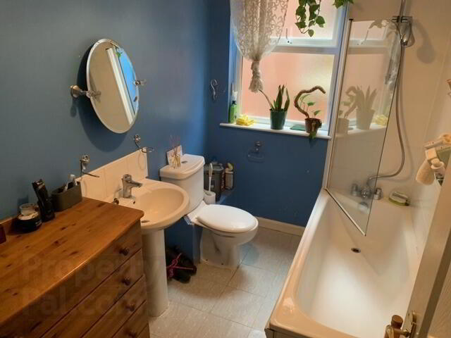 Unit 5, 99 - 101 Eglantine Avenue 5 of 5