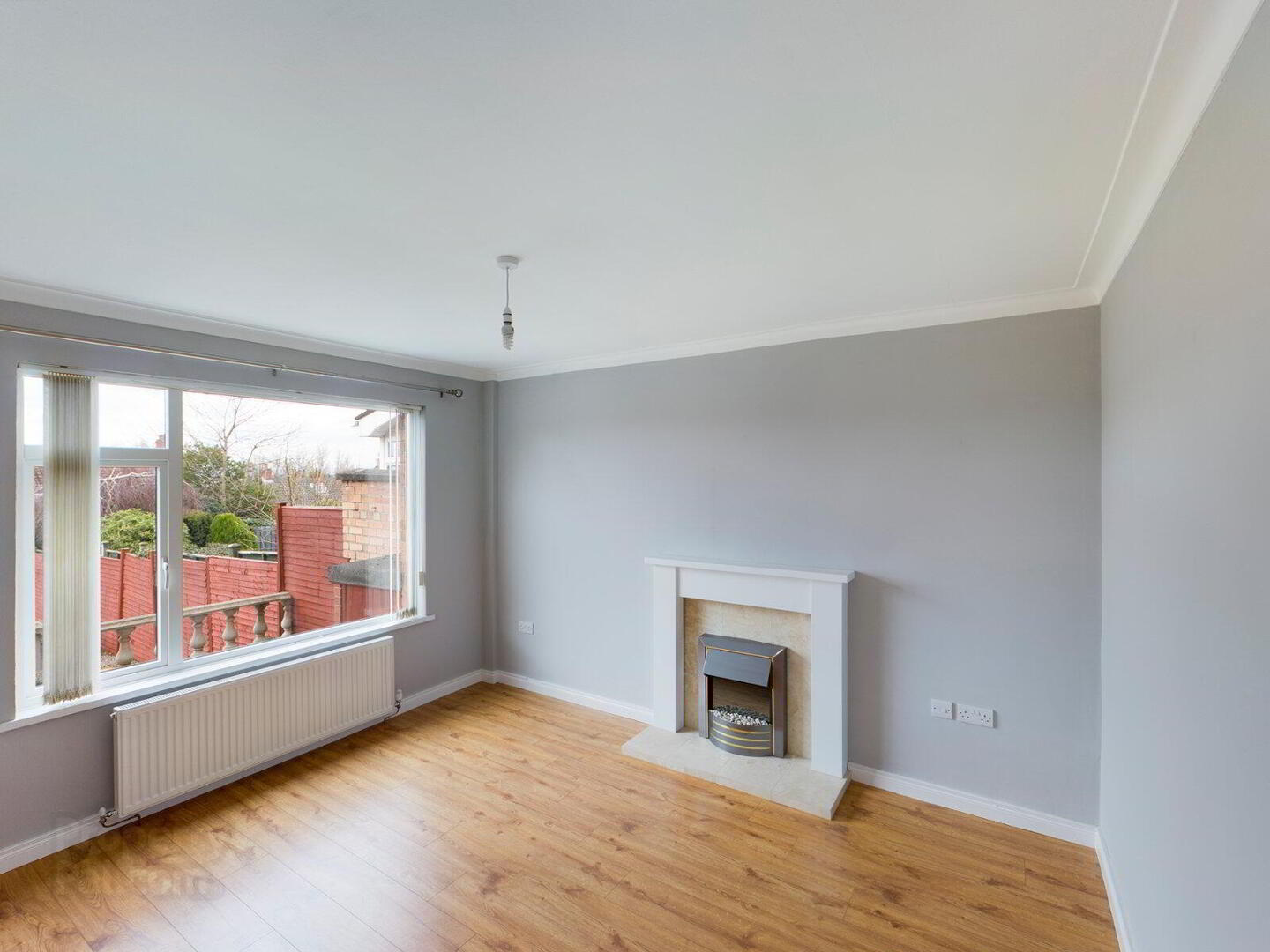 51 Roddens Crescent 3 of 11