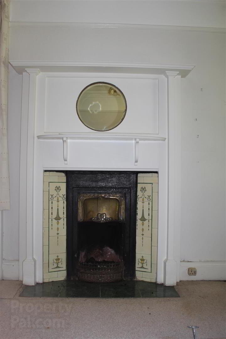 48 Knutsford Drive 16 of 42