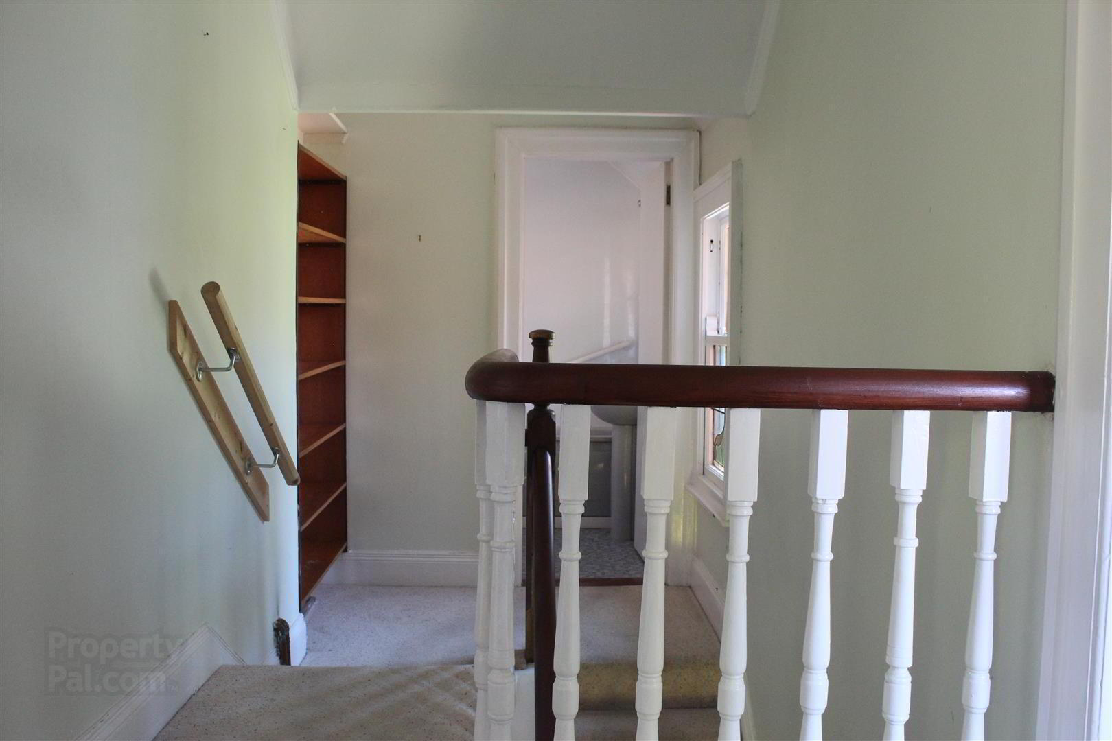 48 Knutsford Drive 23 of 42