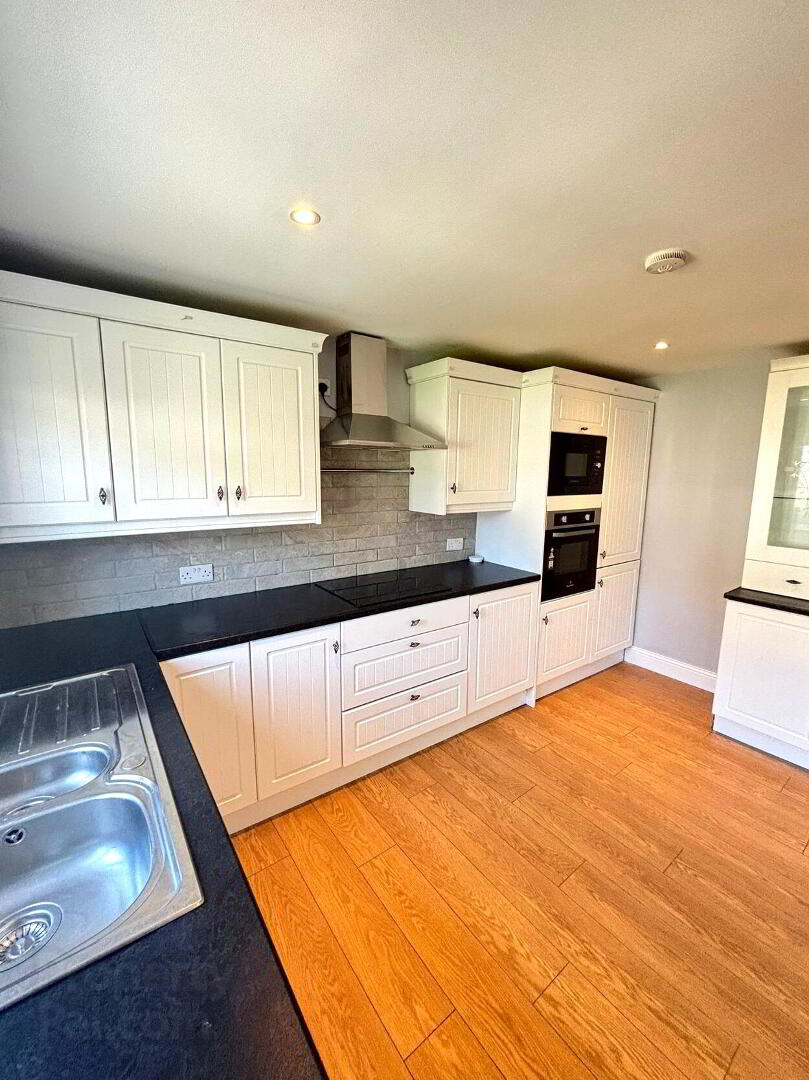 Cappagh Avenue 6 of 12