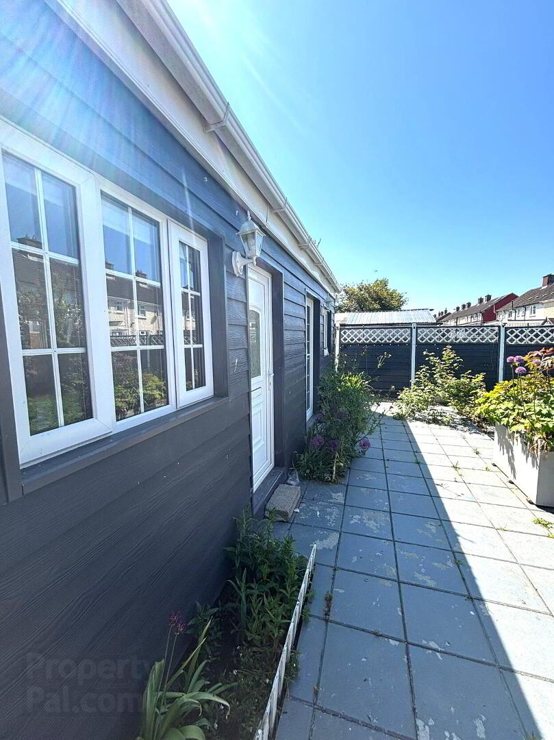 property description image